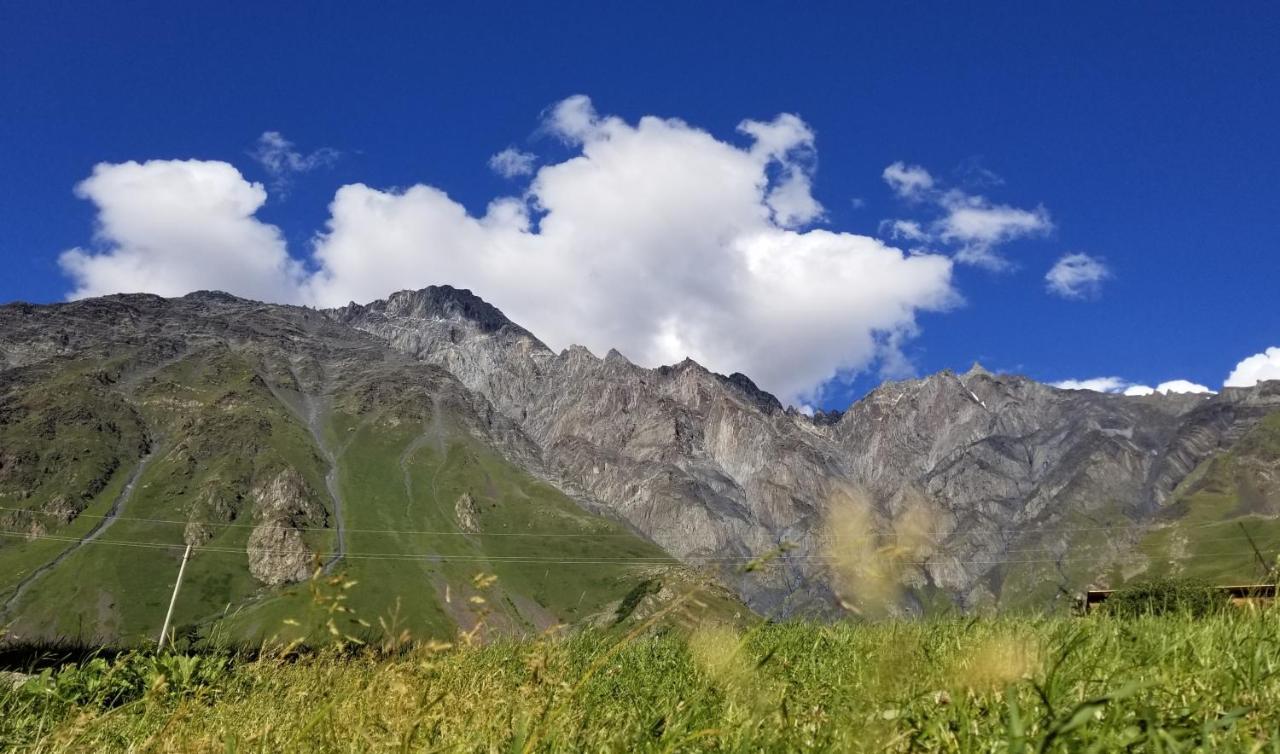 Hotel Milla Kazbegi Esterno foto